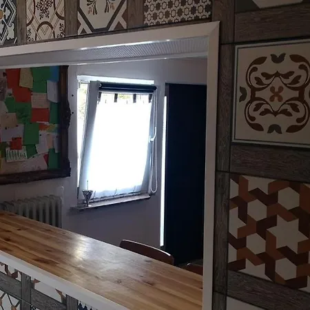 Ferienwohnung/monteurwohnung Am Badesee Bei Kassel Apartman *