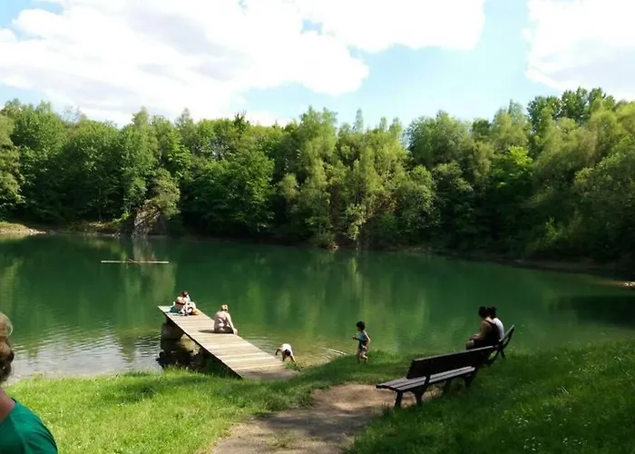 Ferienwohnung/monteurwohnung Am Badesee Bei Kassel Apartman *